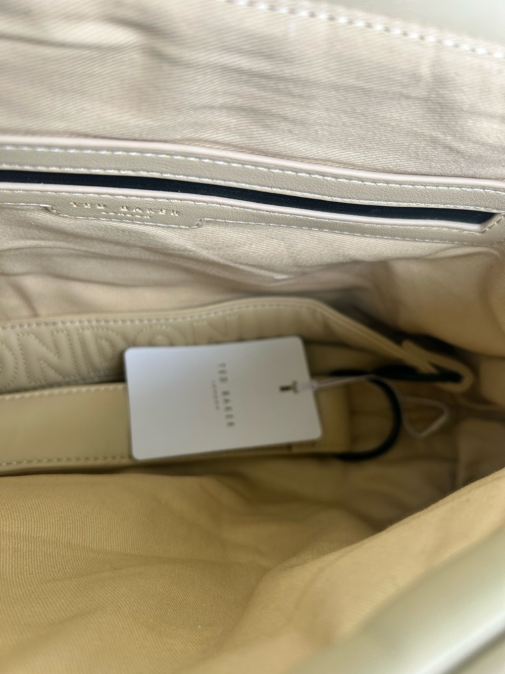 Ted Baker Quilted Crossbody Bag Cream Beige Leather | NWT Retail $175 - Picture 11 of 14
